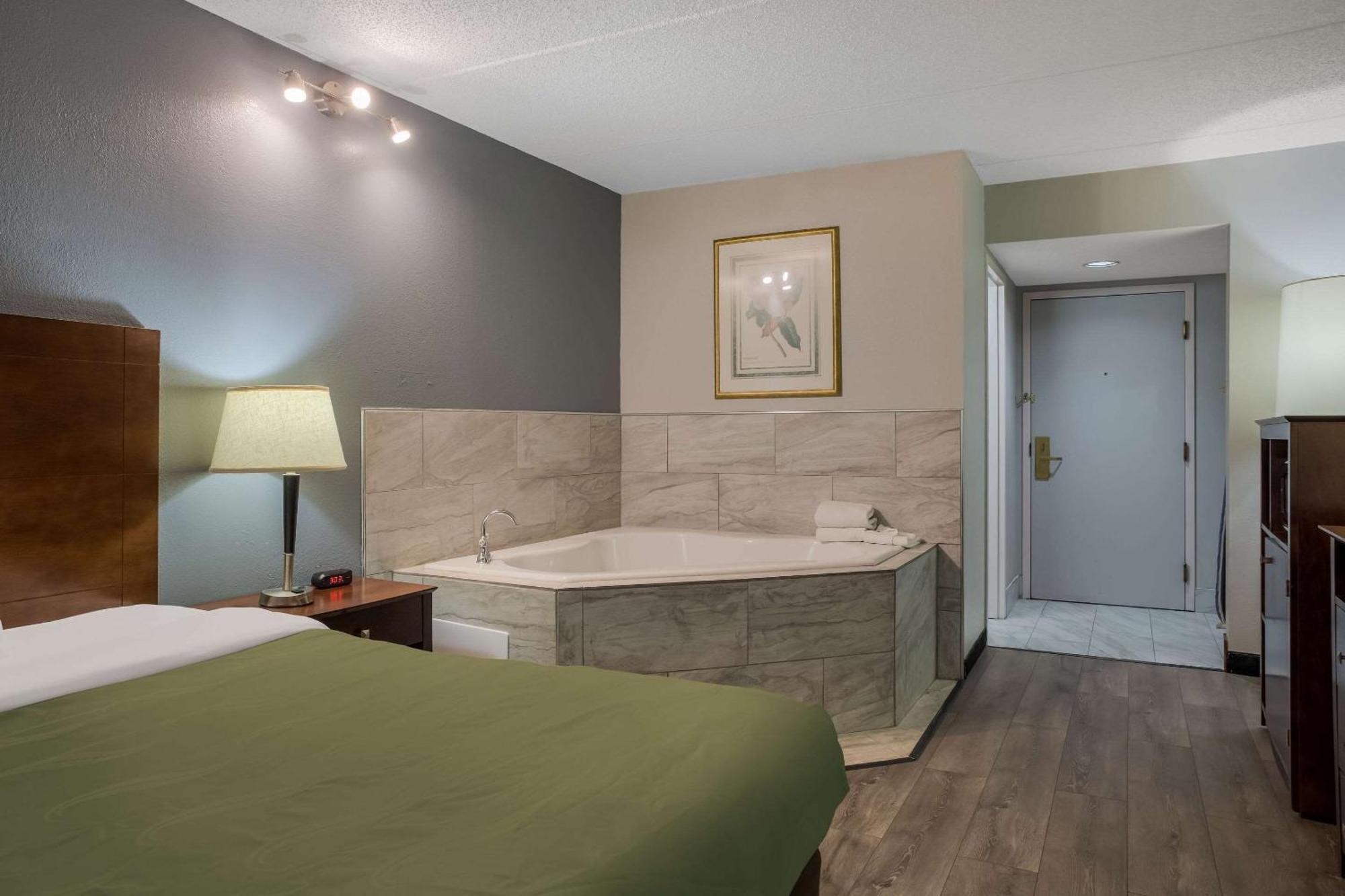 Quality Inn Τολέδο Εξωτερικό φωτογραφία