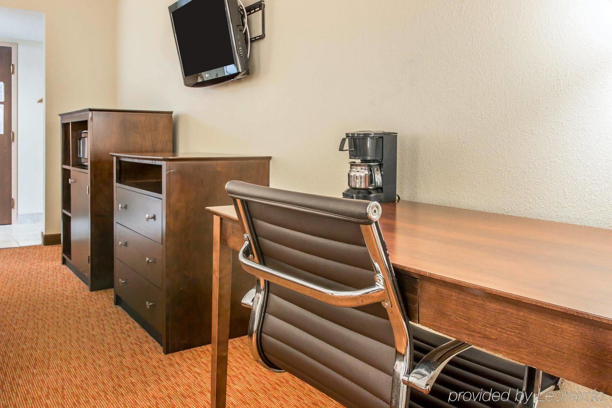 Quality Inn Τολέδο Εξωτερικό φωτογραφία
